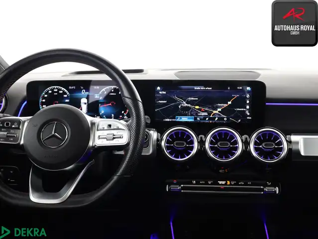 Mercedes-Benz GLB view 15
