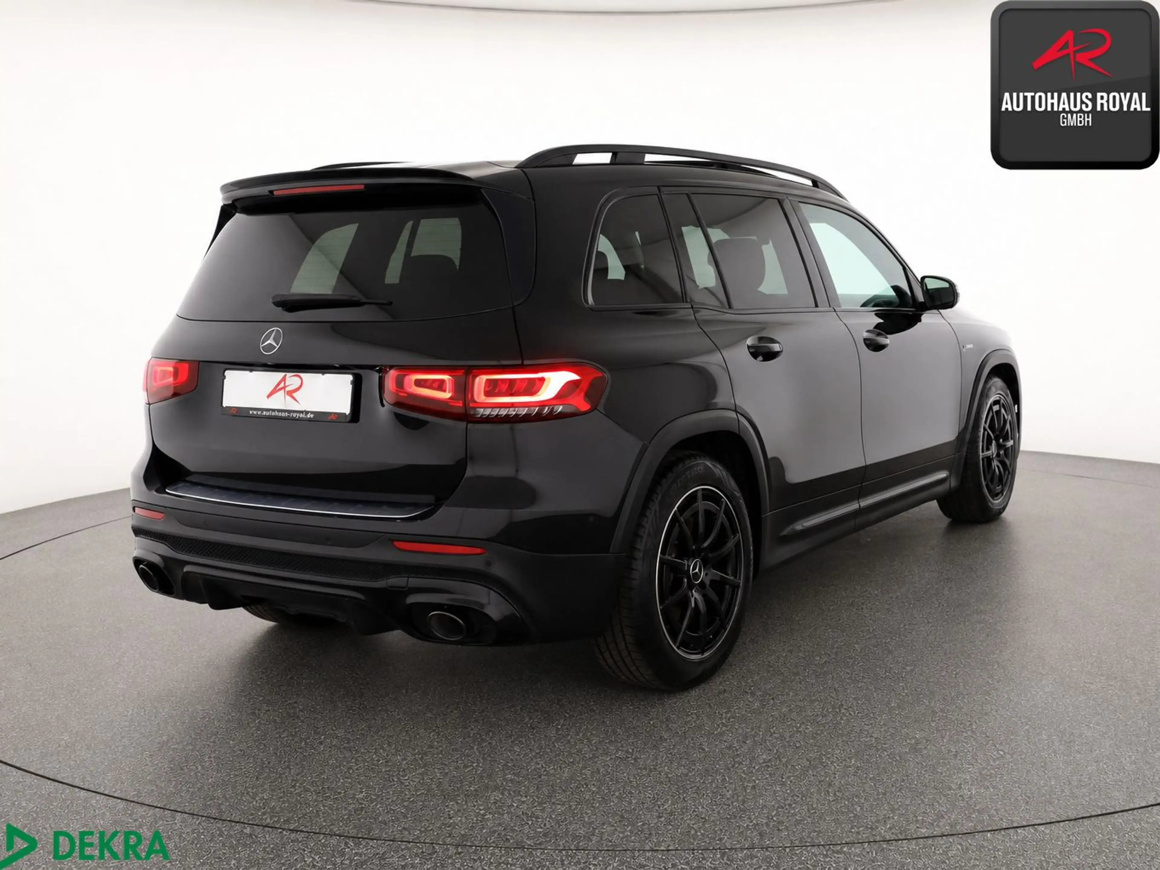 Mercedes-Benz GLB 35 AMG 4M MULTIBEAM,HEADUP,KAMERA,PANO,AHK — photo 5