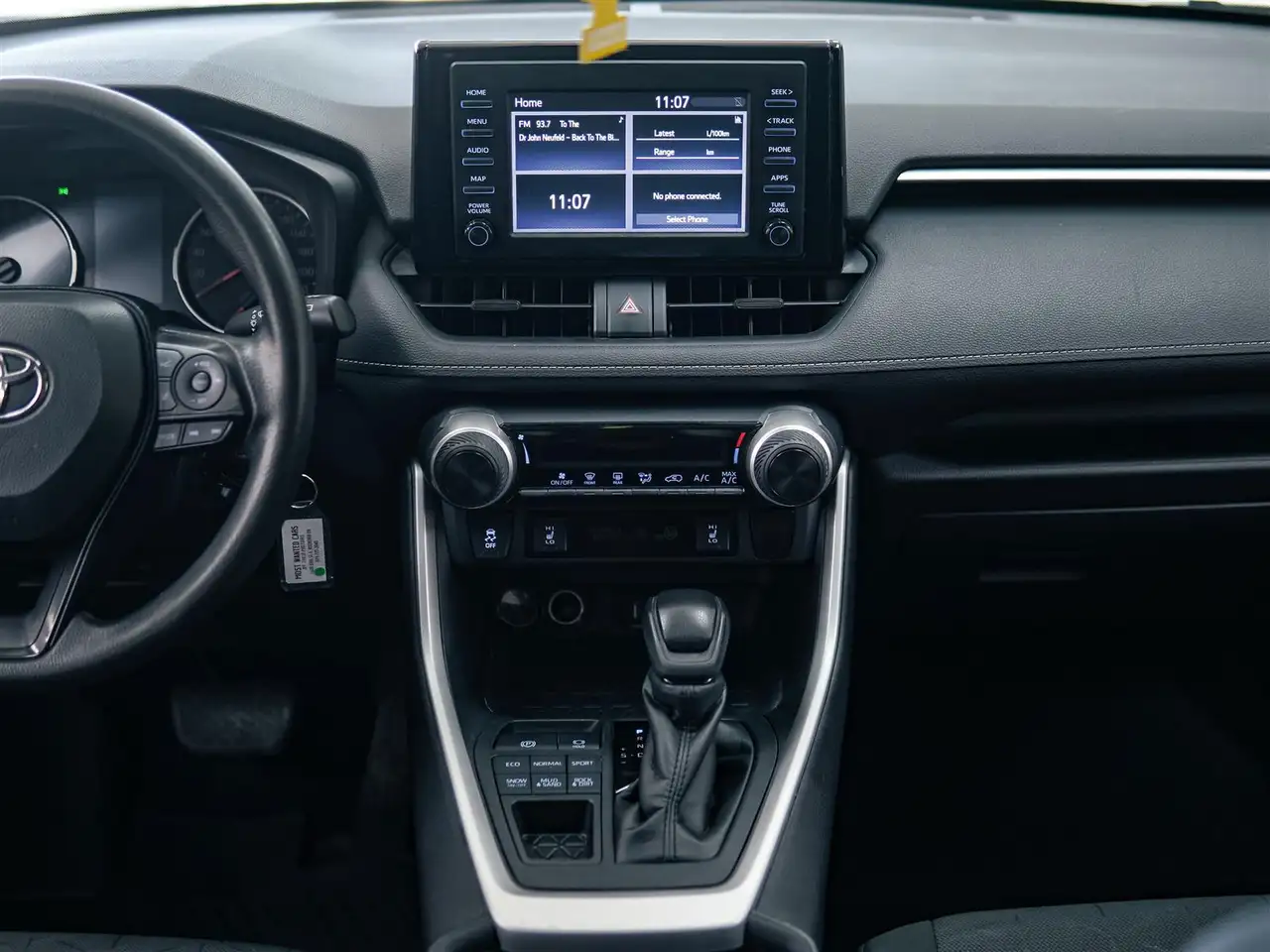 Toyota RAV 4 снимка Toyota RAV 4