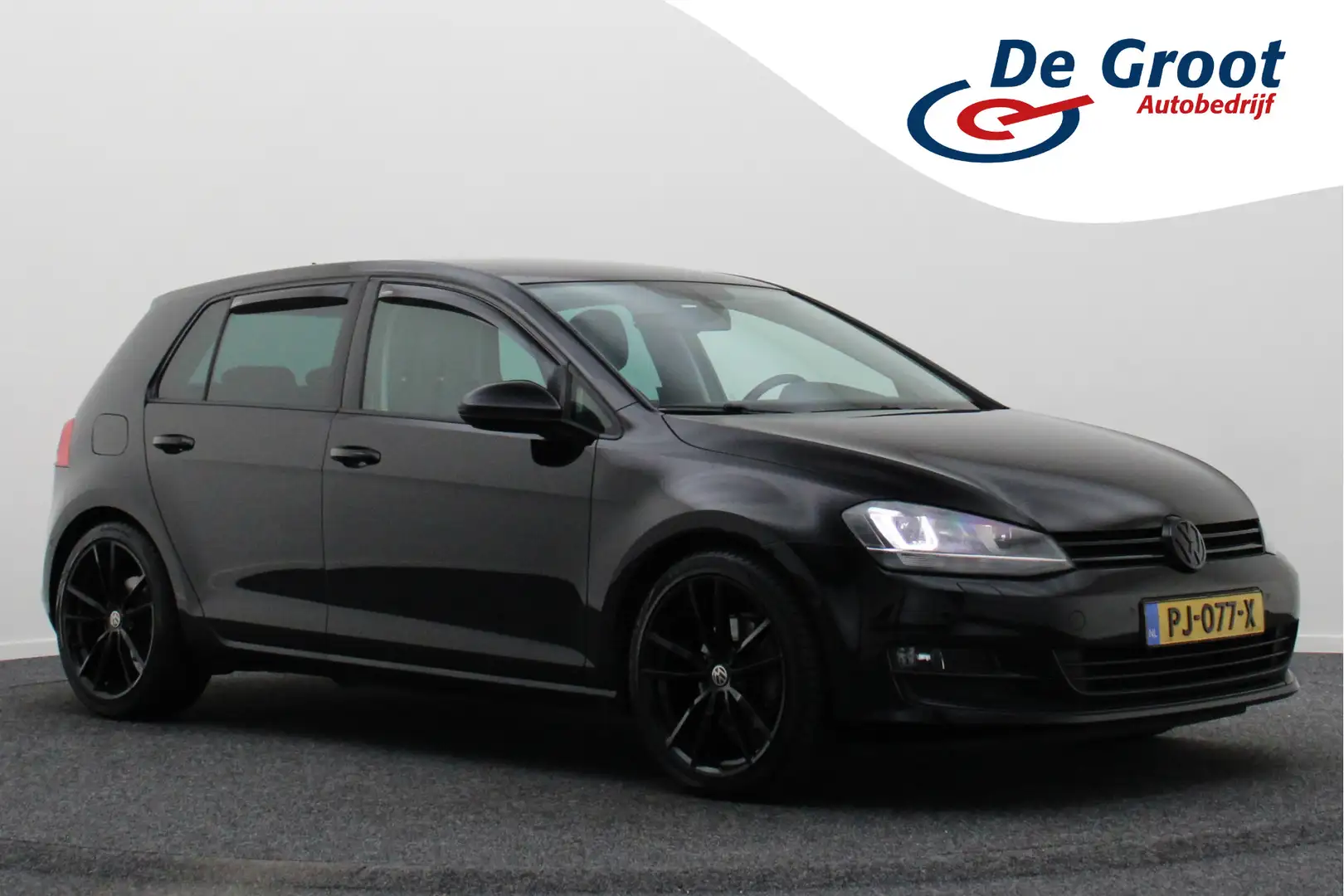 Volkswagen Golf 1.4 TSI Highline Automaat Xenon, Navigatie, Cruise Noir - 1