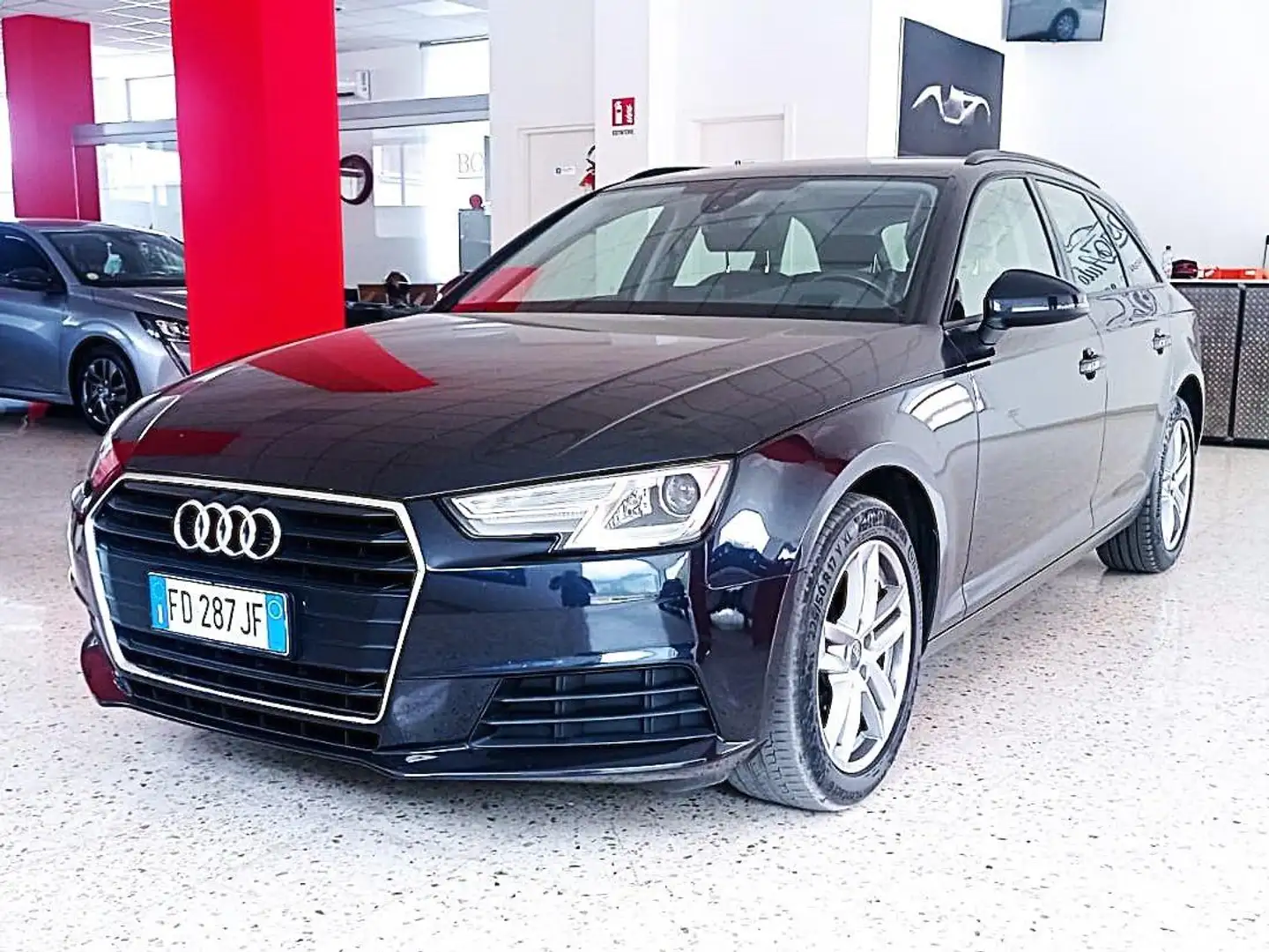 Audi A4 A4 Avant 35 2.0 tdi 150cv s-tronic Bleu - 1