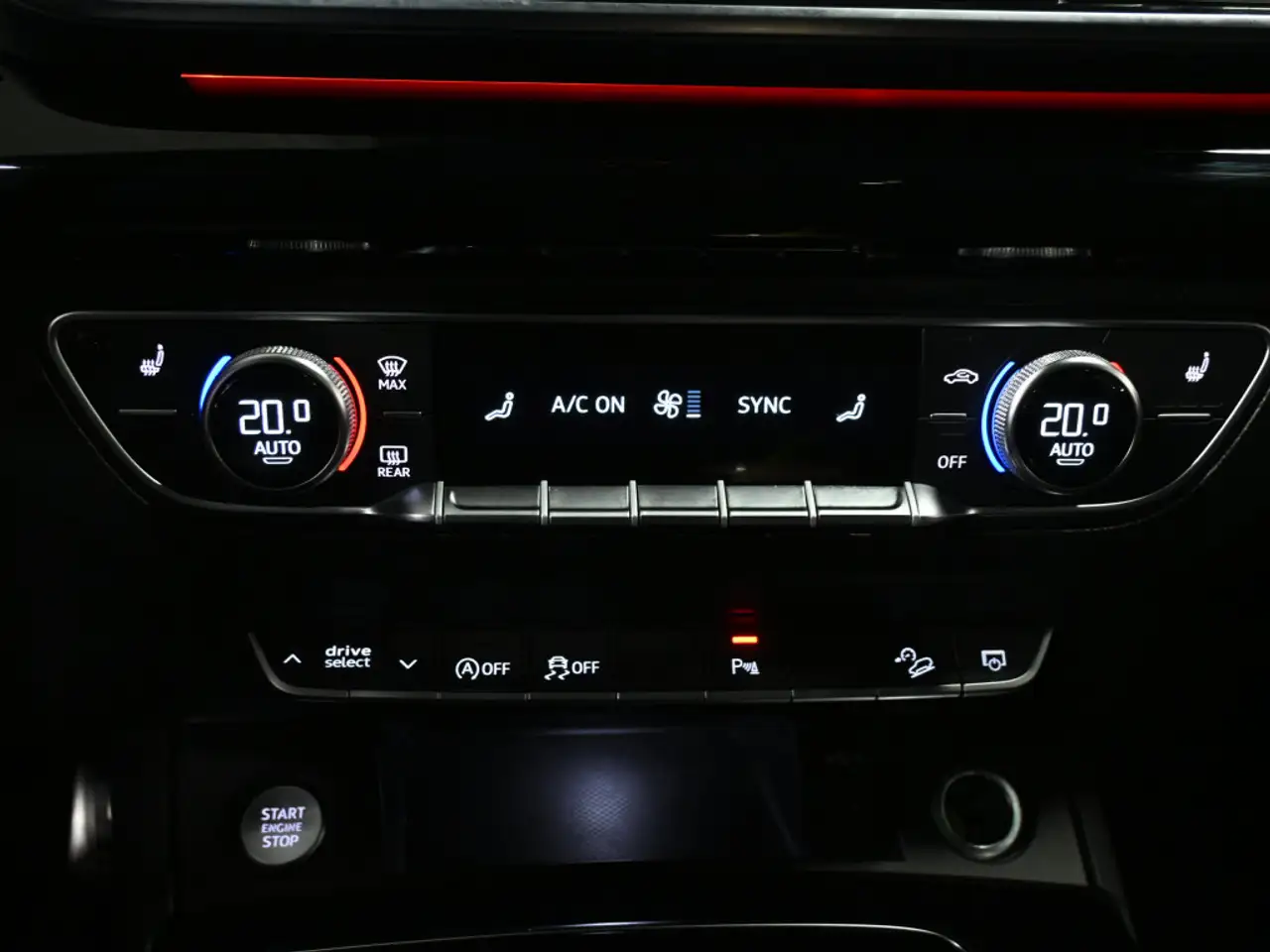 Audi Q5 снимка Audi Q5