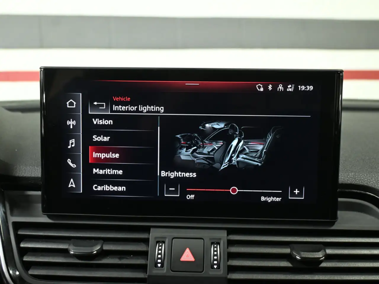 Audi Q5 снимка Audi Q5
