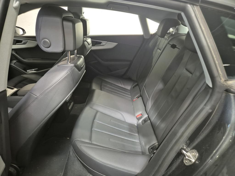 Audi A5 Sportback 35 TFSI S line LED/Pano/SHZ/Navi — photo 6