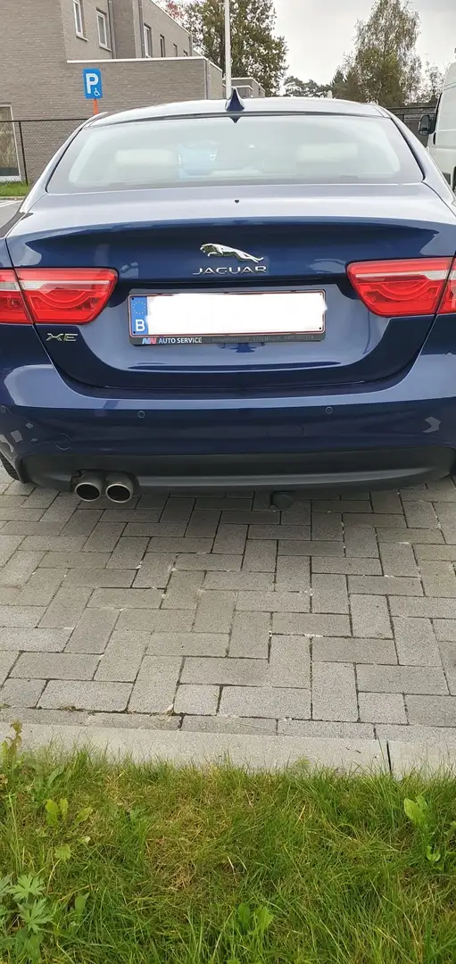 Jaguar XE E-Performance Prestige - 2