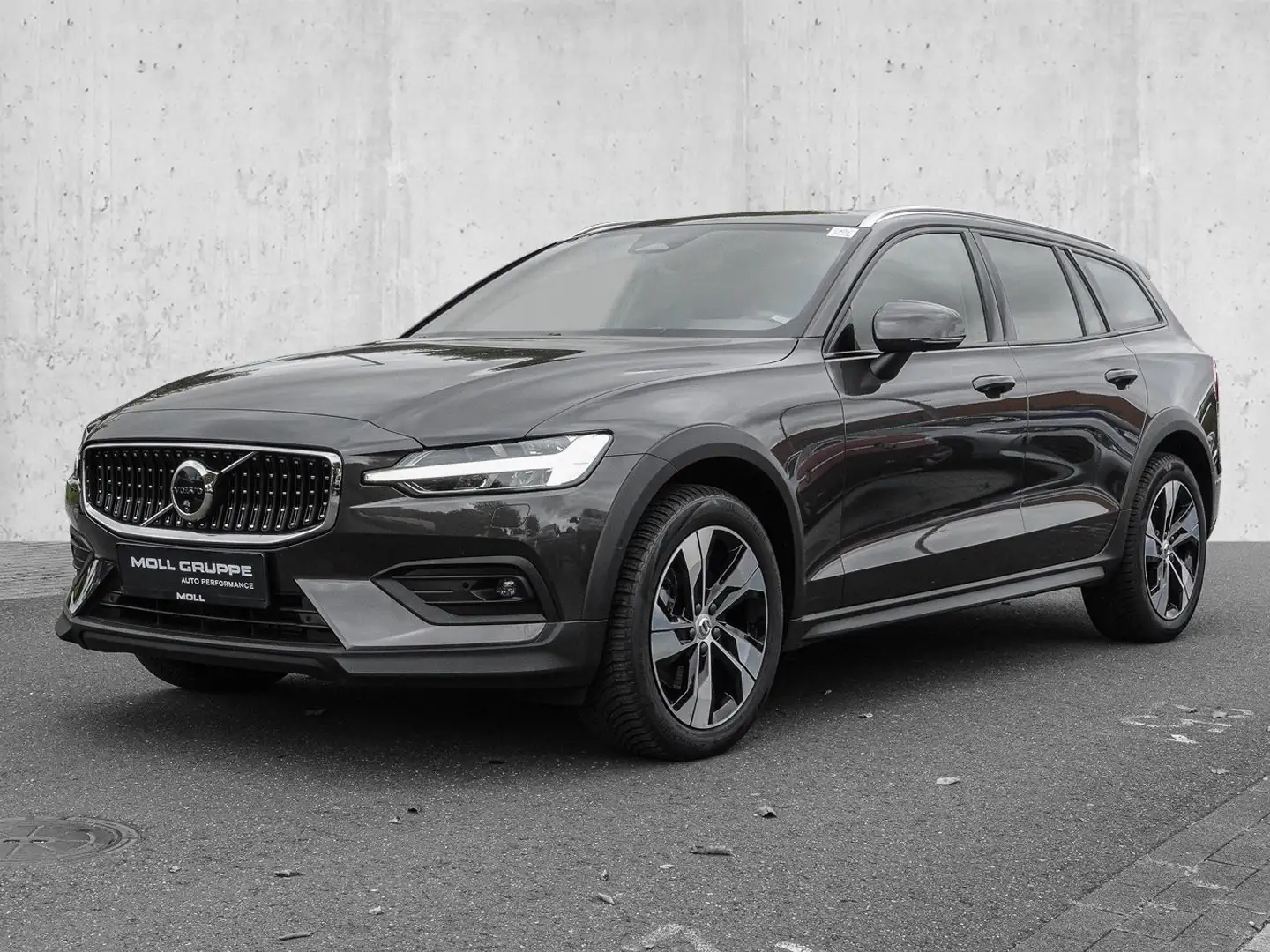 Volvo V60 Cross Country B4 AWD Plus 4xSHZ ACC LED Grau - 2