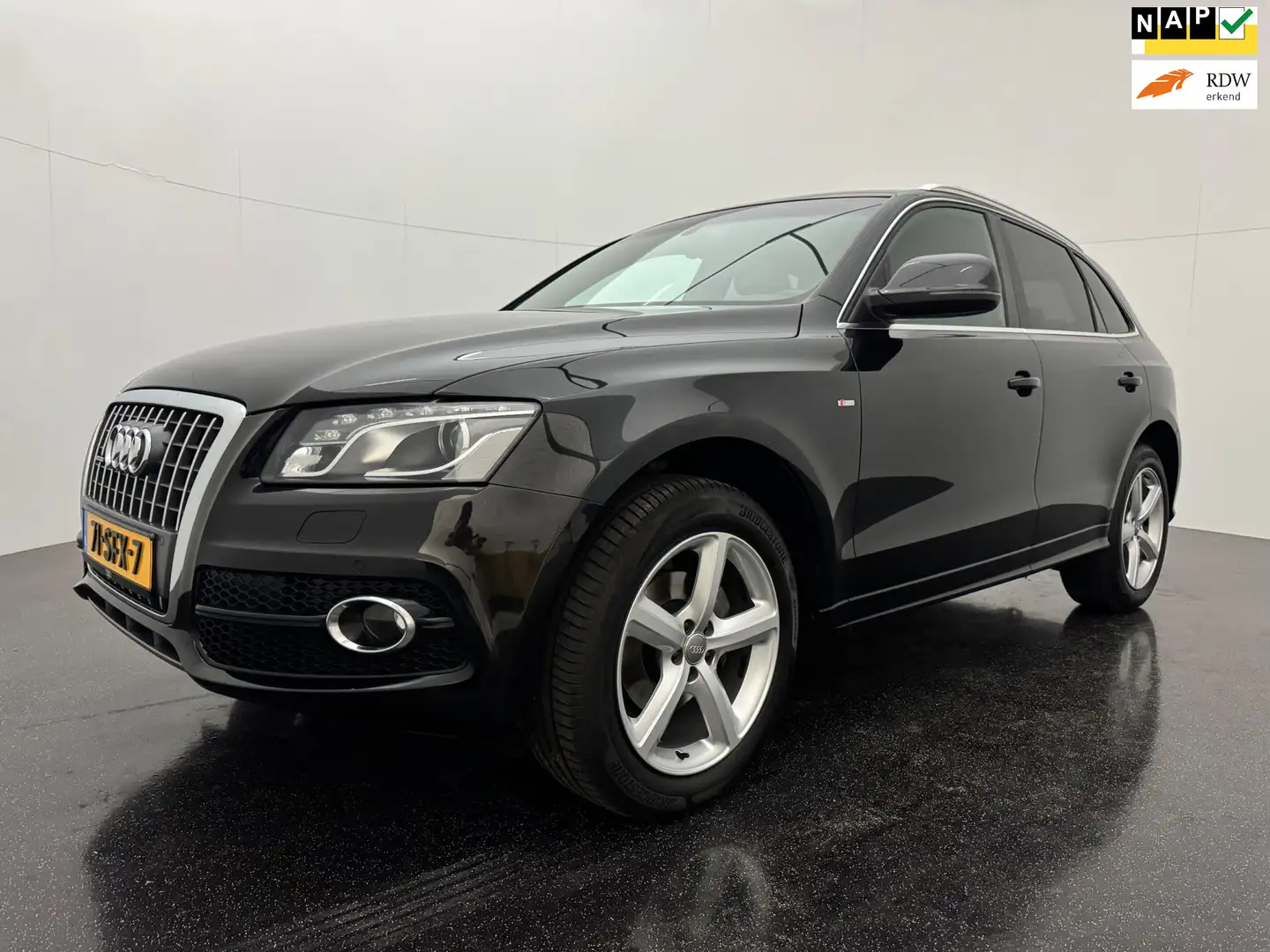 Audi Q5 2.0 TFSI quattro Pro Line S Automaat/Trekhaak Zwart - 1