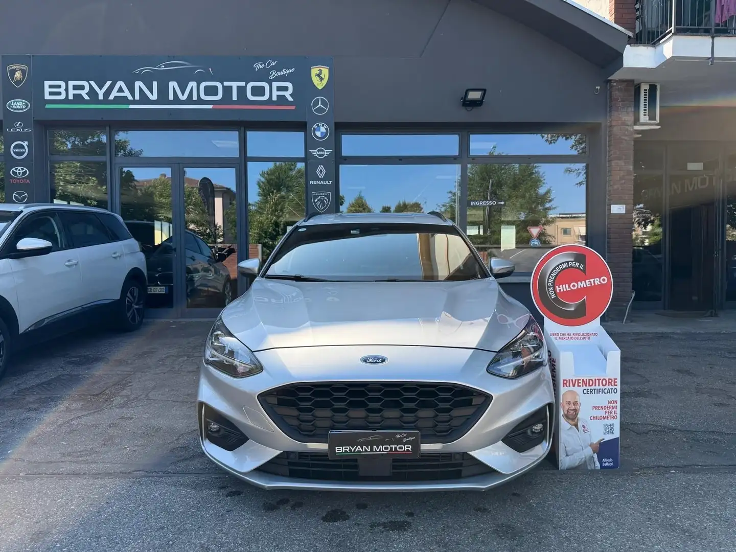 Ford Focus 1.0 EcoBoost Hybrid 125 CV Powershift SW ST-Line Gris - 2