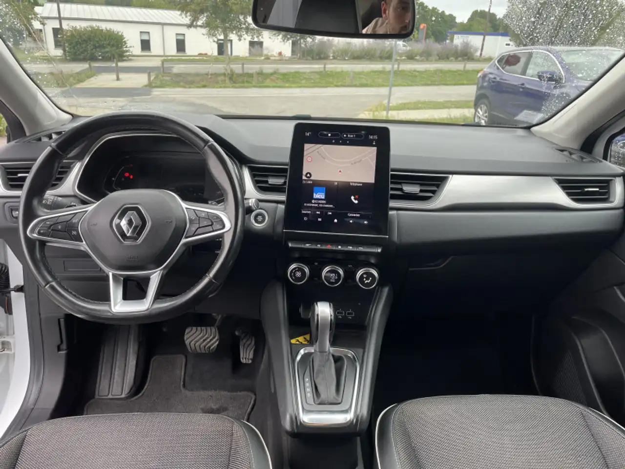 Renault Captur — photo 19