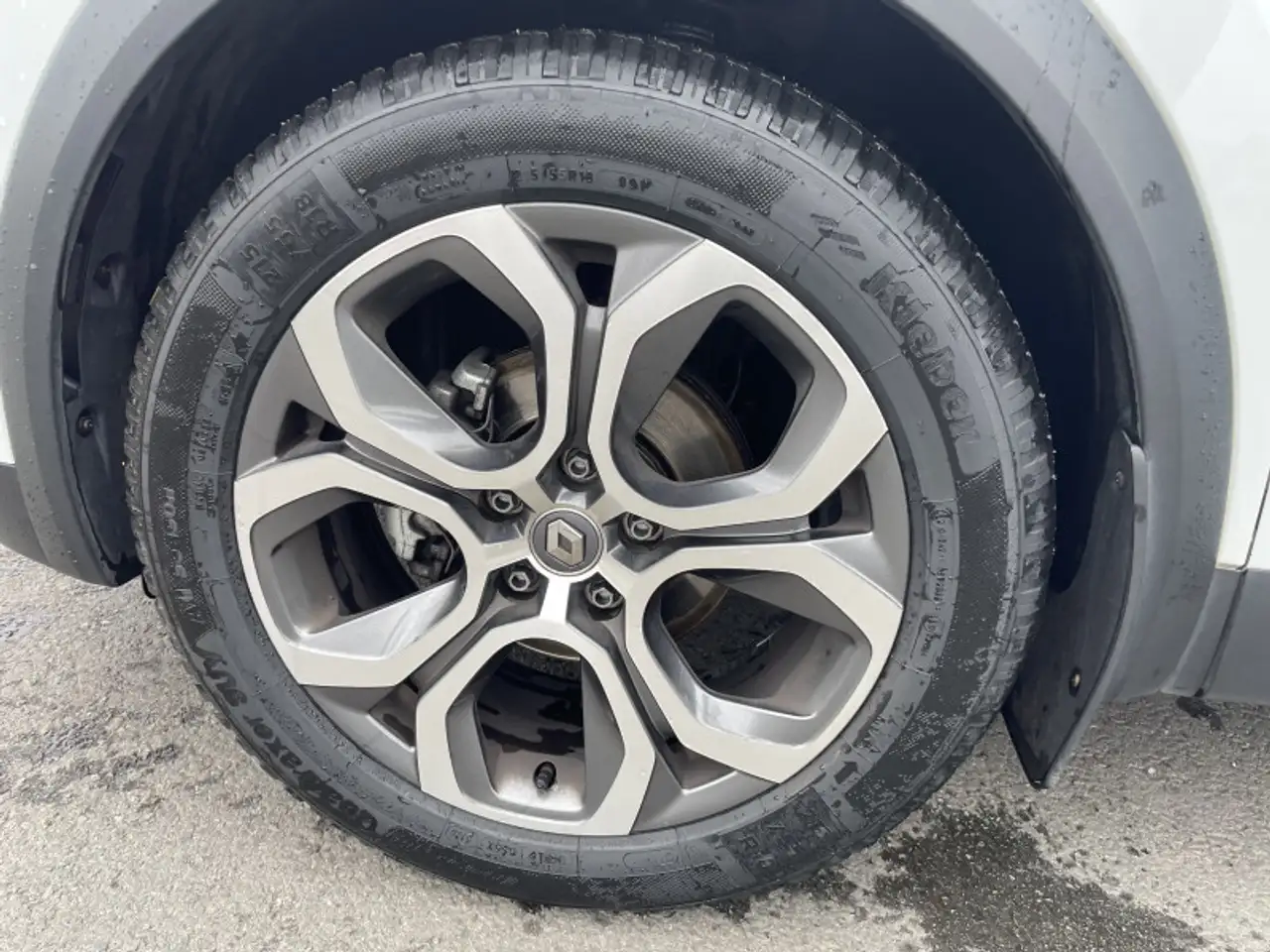 Renault Captur — photo 9