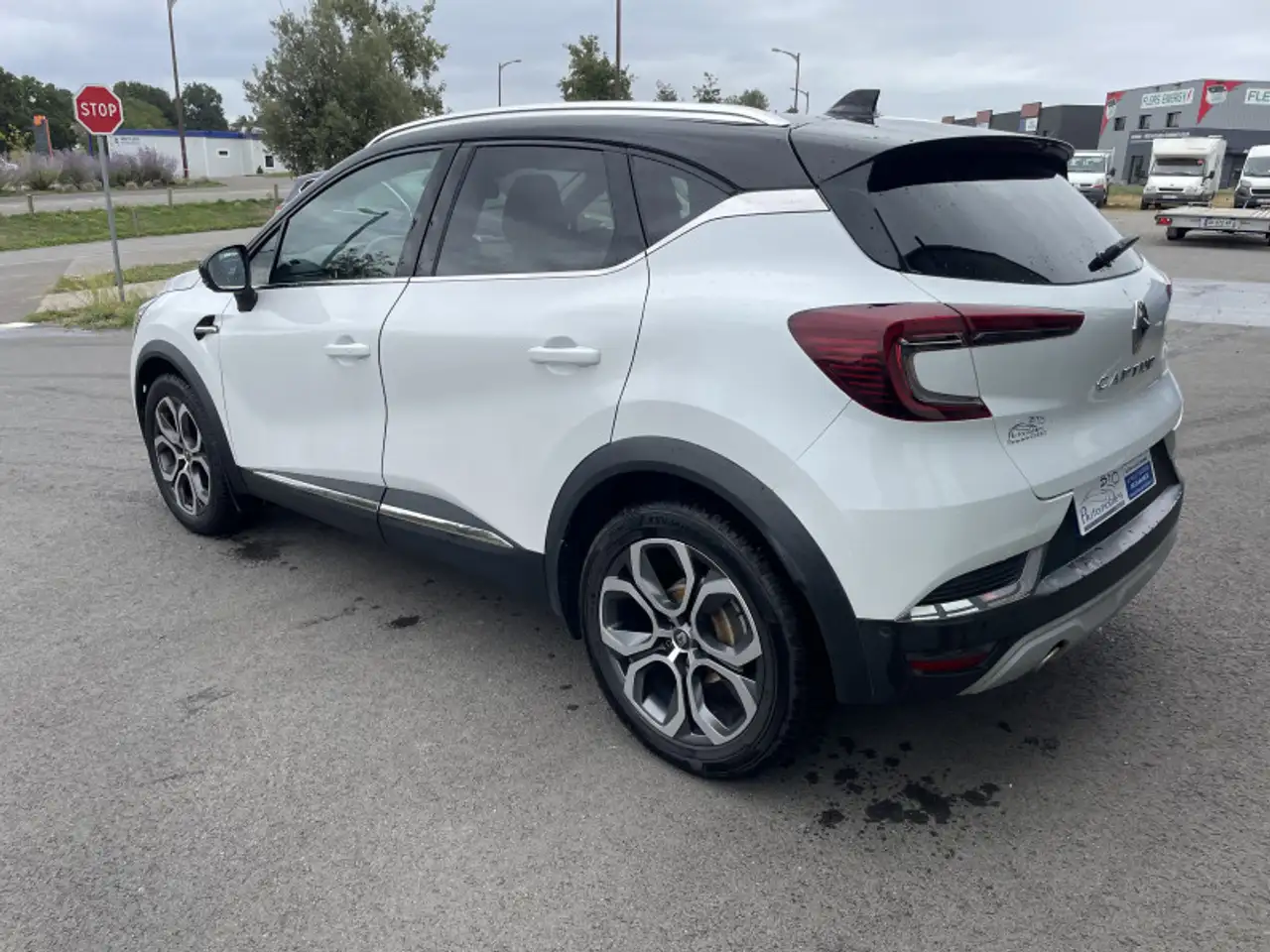 Renault Captur — photo 7