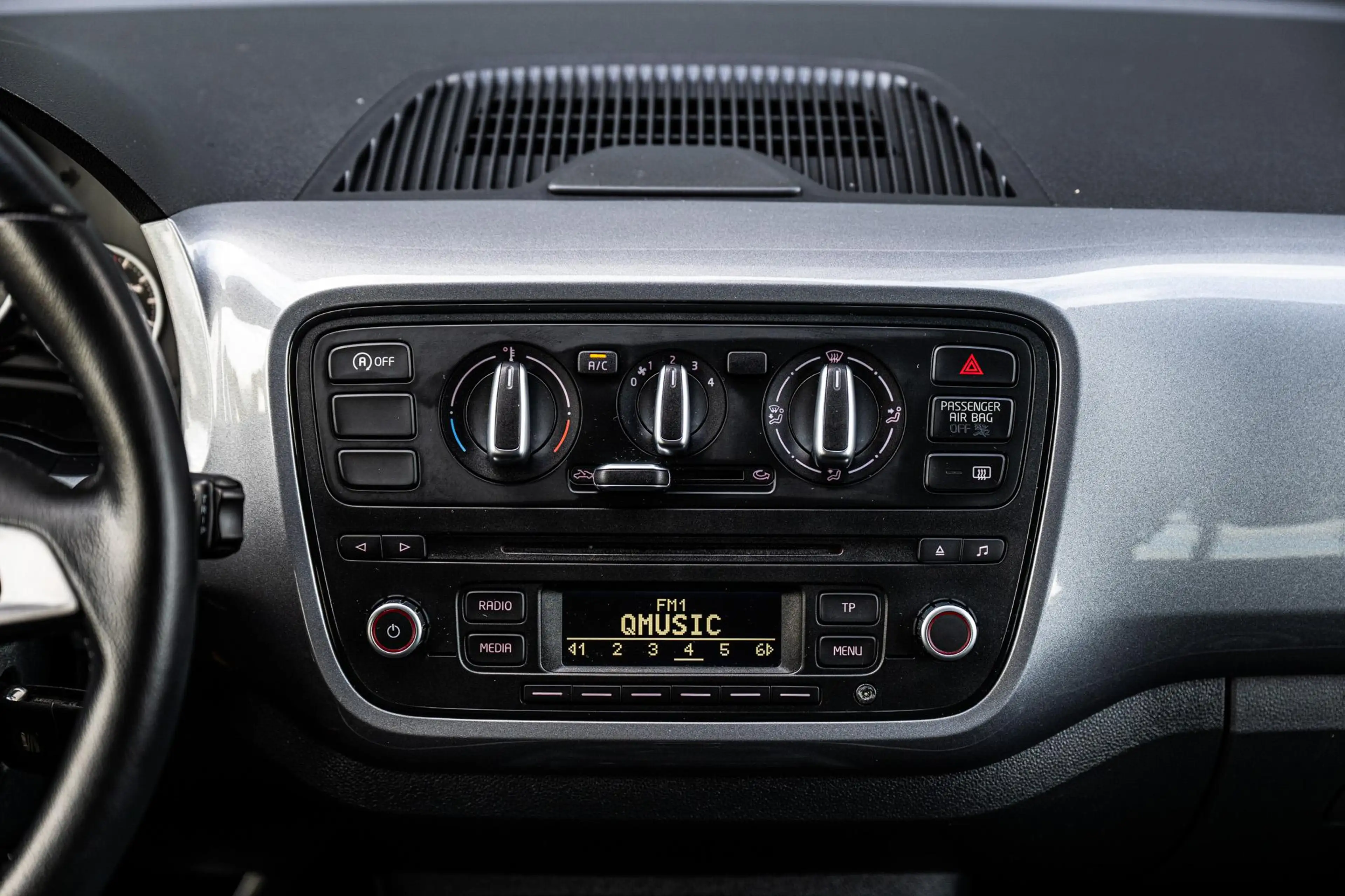 SEAT Mii 1.0 Sport Connect | Cruise Control | Parkeersensor — photo 13