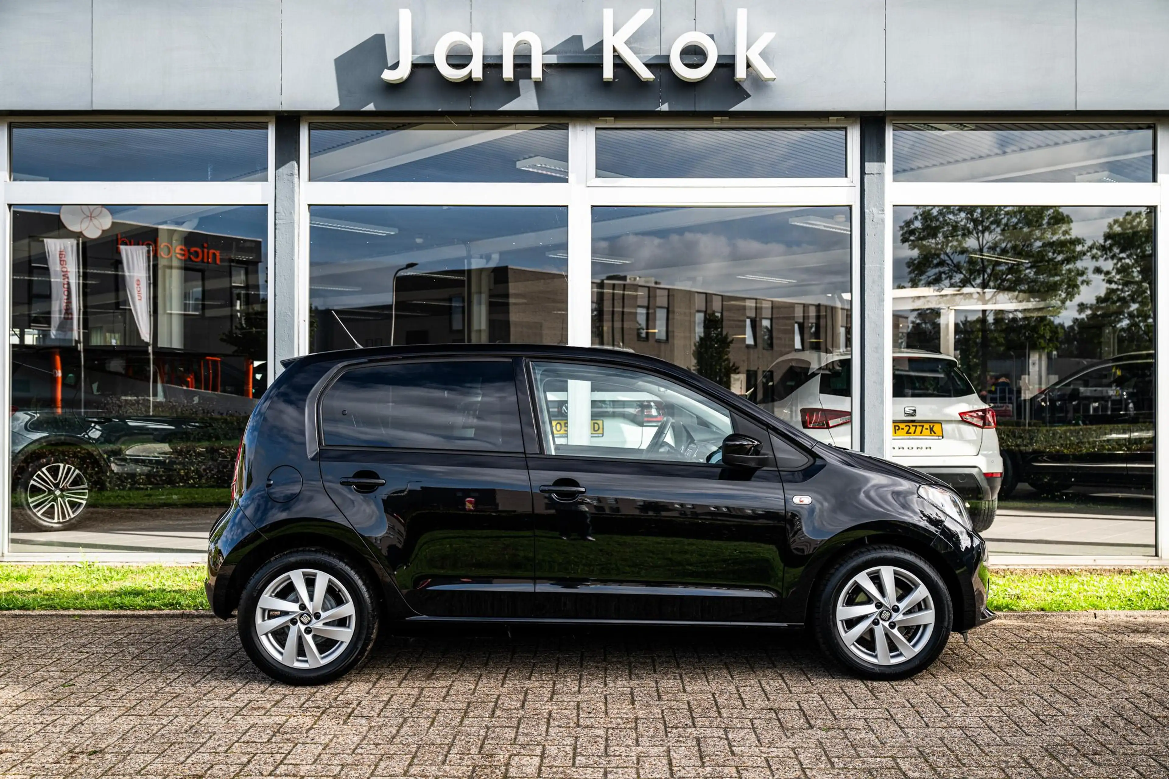 SEAT Mii 1.0 Sport Connect | Cruise Control | Parkeersensor — photo 5