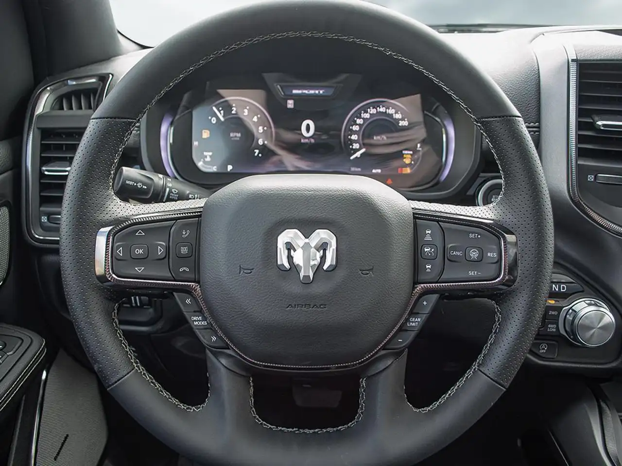 RAM 1500 снимка RAM 1500