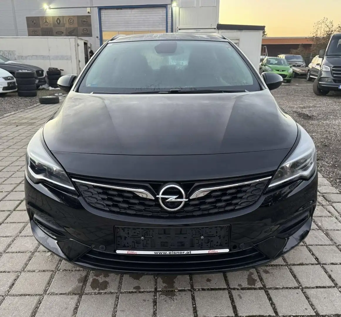 Opel Astra 1.5 D Start/Stop Sports Tourer Elegance - 2