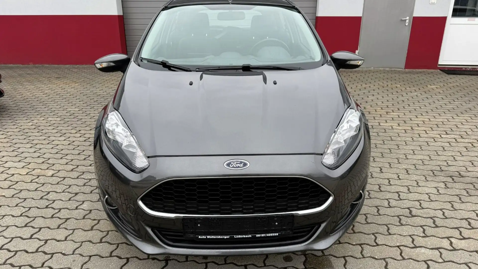 Ford Fiesta Trend, 2. Hand, TÜV/KD neu, 8-fach Gris - 2