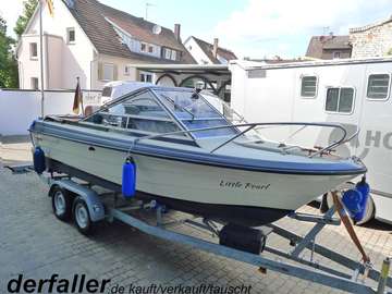 Bootsanhänger incl. daraufliegendem Boot