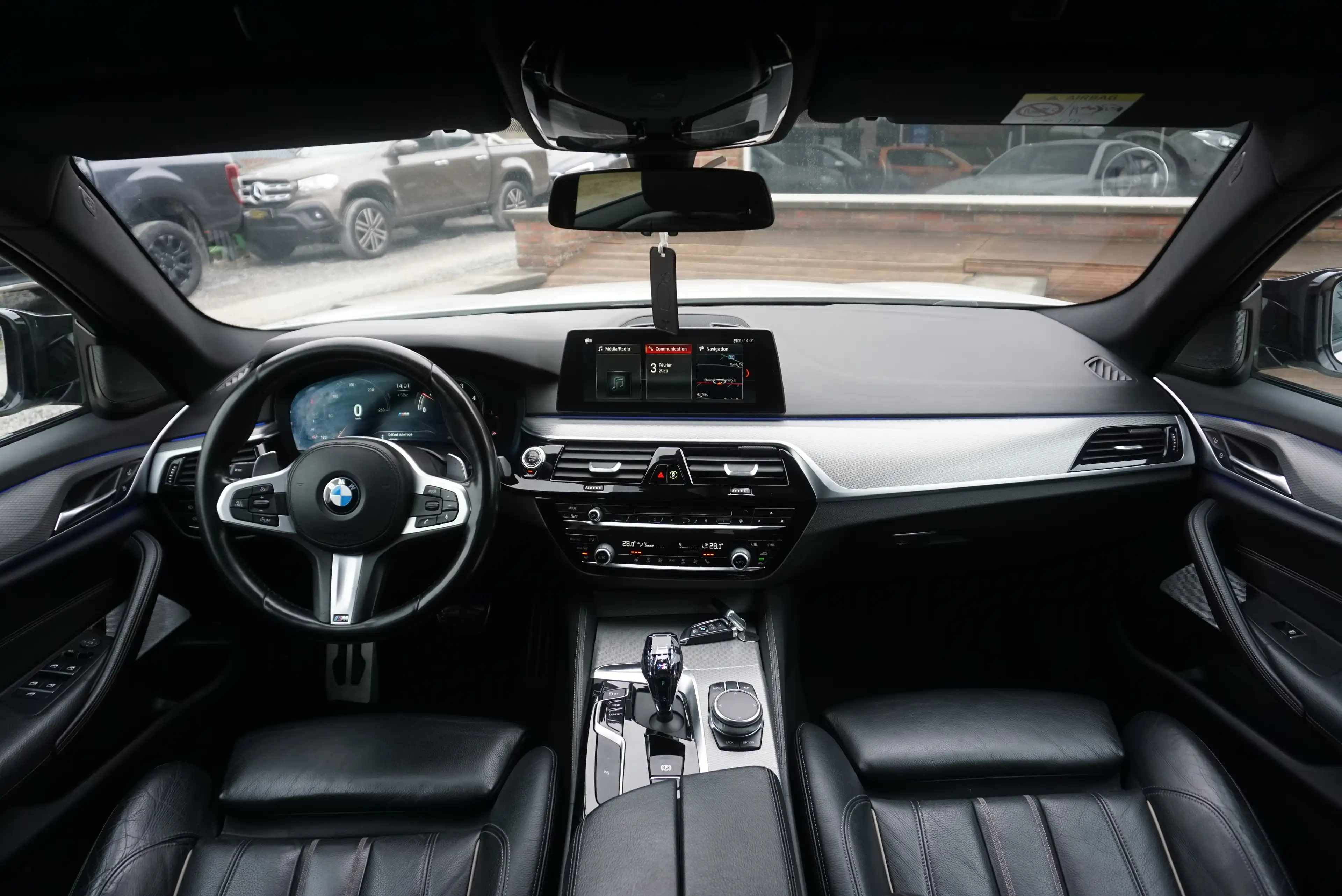 BMW 525 d PACK-M COCKPIT NAVI-CAM HARMAN AMBIANCE EURO 6d — photo 10