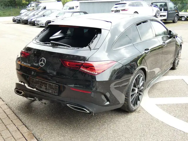 Mercedes-Benz CLA 200 7G-DCT AMG*Neues Modell*