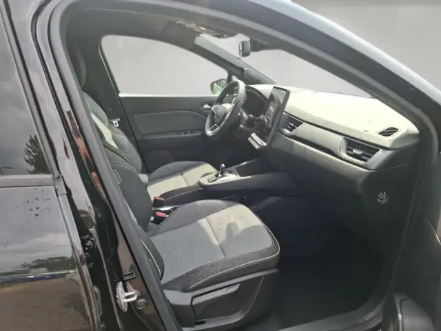 Renault Captur view 13