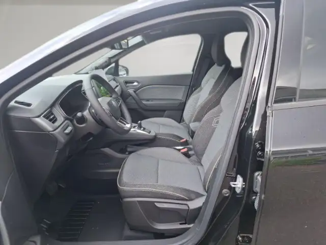 Renault Captur view 7