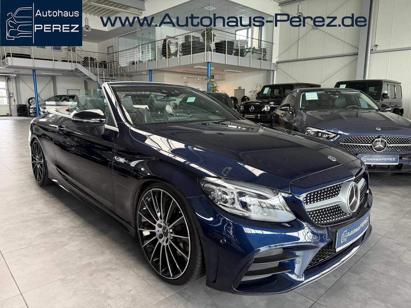 Mercedes-Benz C 300 AMG Cabrio DISTRONIC+-SITZKLIMA-360°-HUD Blau - 1