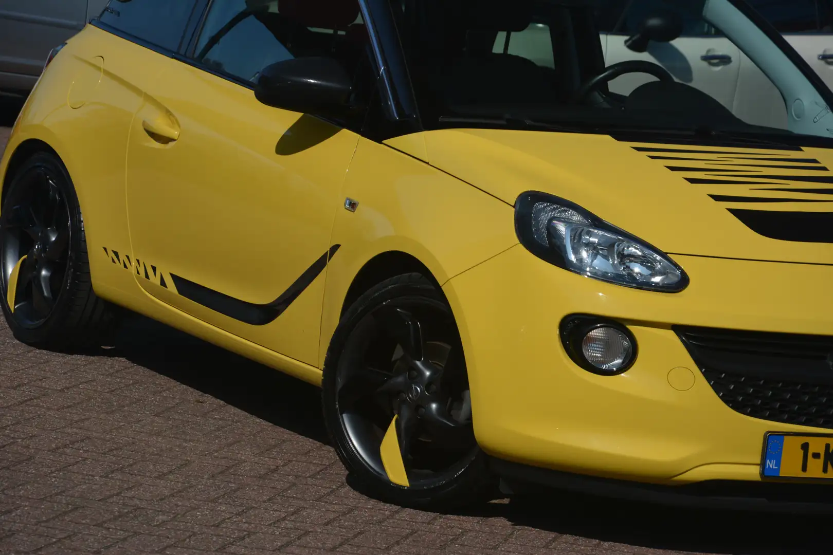 Opel Adam 1.4 Slam | Airco | Cruise-control | Clima | Elek.r Geel - 2