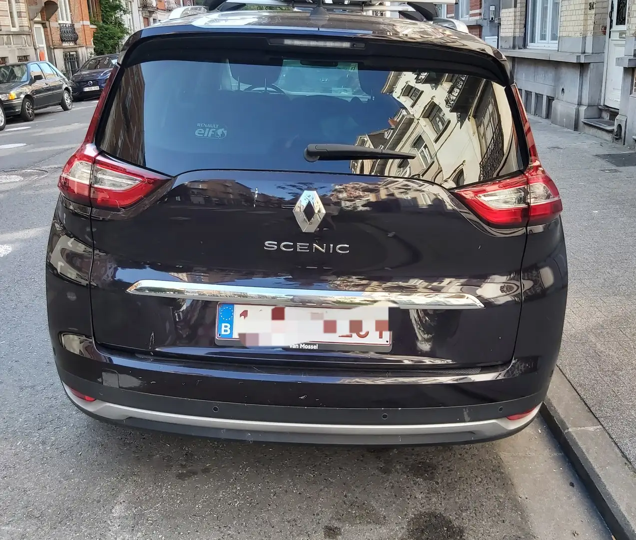 Renault Grand Scenic Grand Scénic 1.7 Blue dCi Initiale Paris Noir - 2