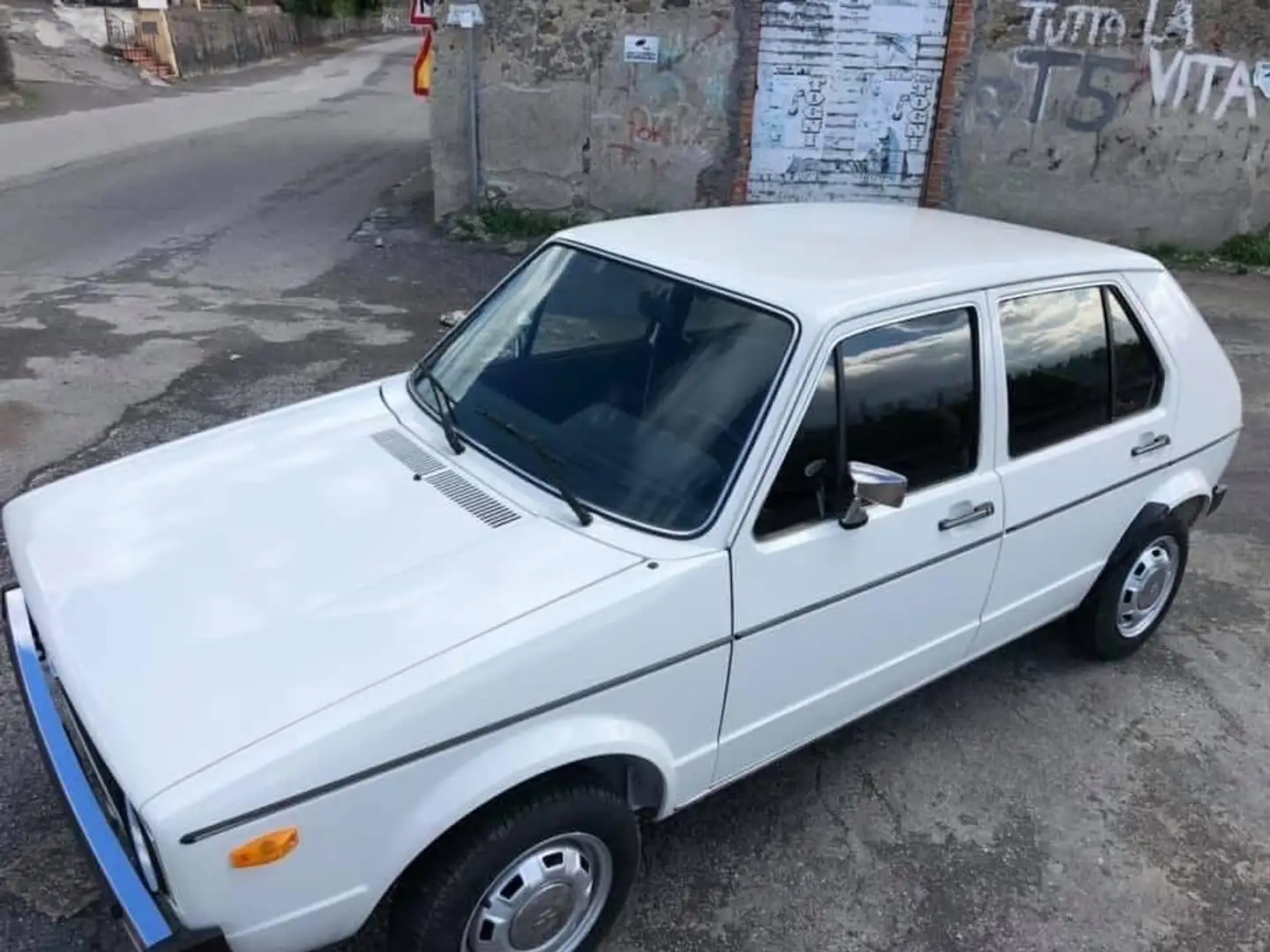 Volkswagen Golf 5p 1.1 GL - 2