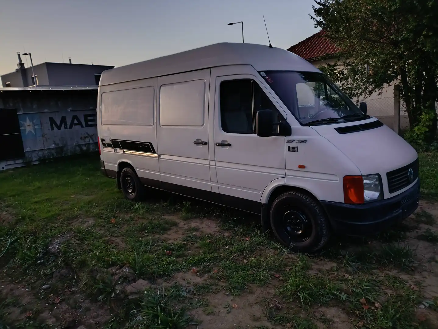 Volkswagen LT LT 35 HR-Kombi 3-0-0 LR TDI Weiß - 1