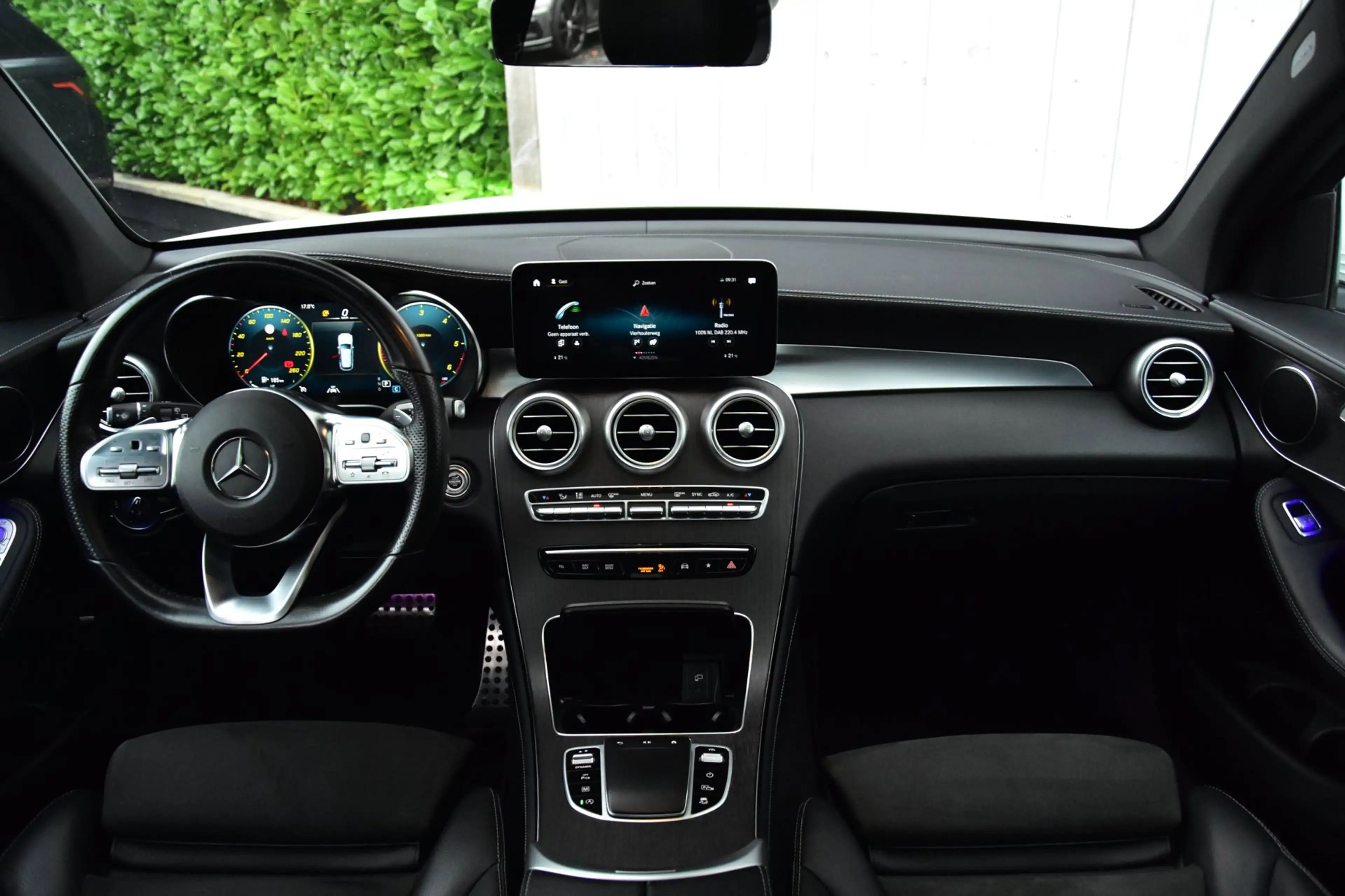 Mercedes-Benz GLC 220 220d 4MATIC Premium | Pano-dak | Trekhaak | Camera — photo 4