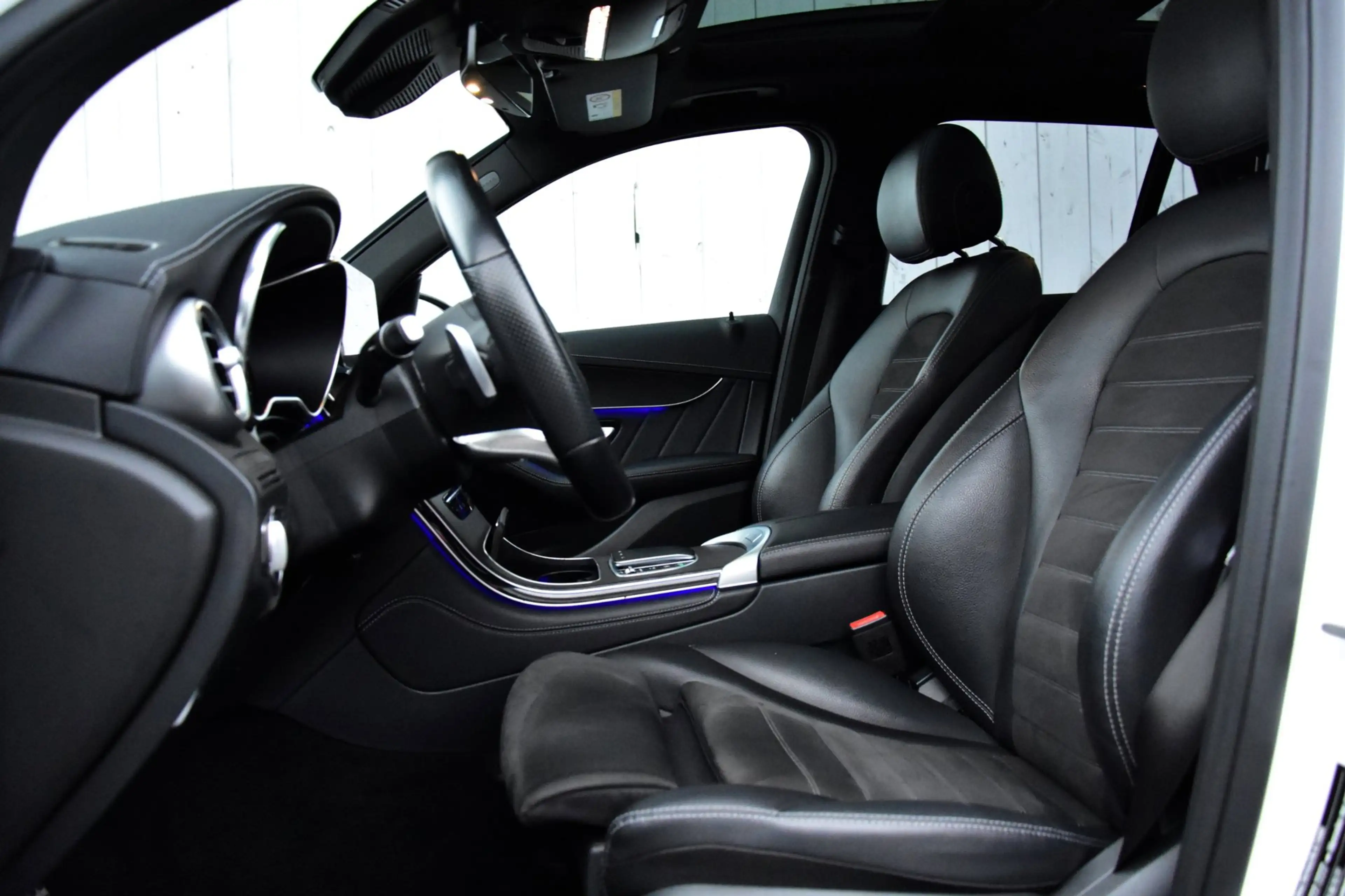 Mercedes-Benz GLC 220 220d 4MATIC Premium | Pano-dak | Trekhaak | Camera — photo 5