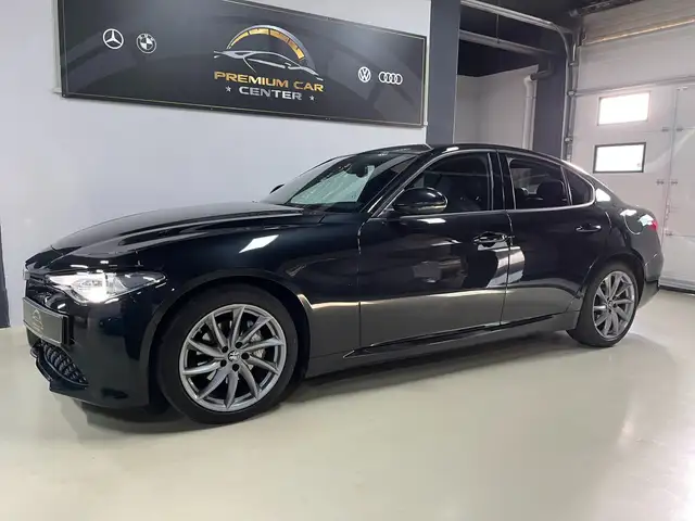Alfa Romeo Giulia 2.0 TB 200 ch Sprint - AT8