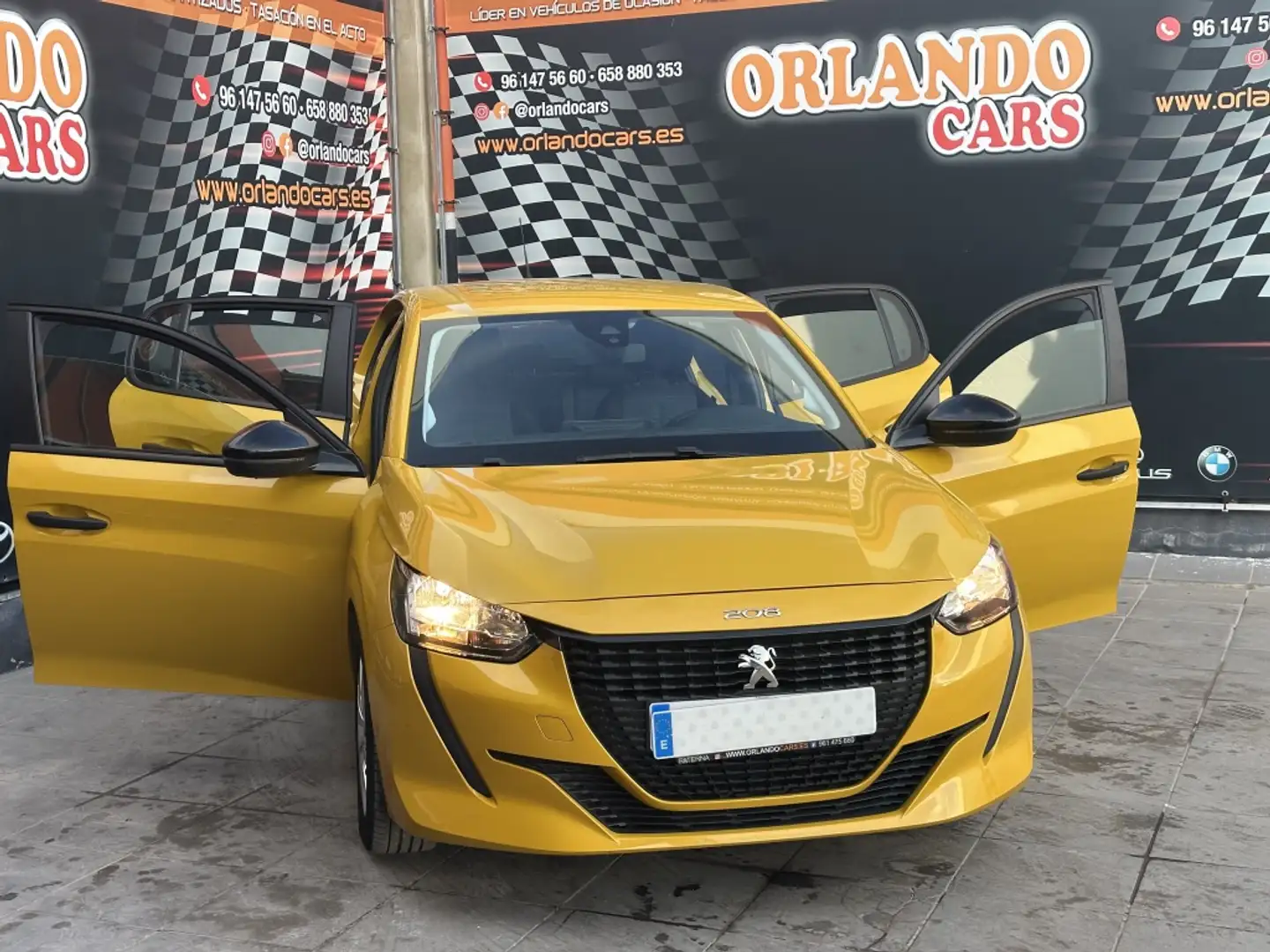 Peugeot 208 1.2 Puretech S&S Like 75 Amarillo - 2
