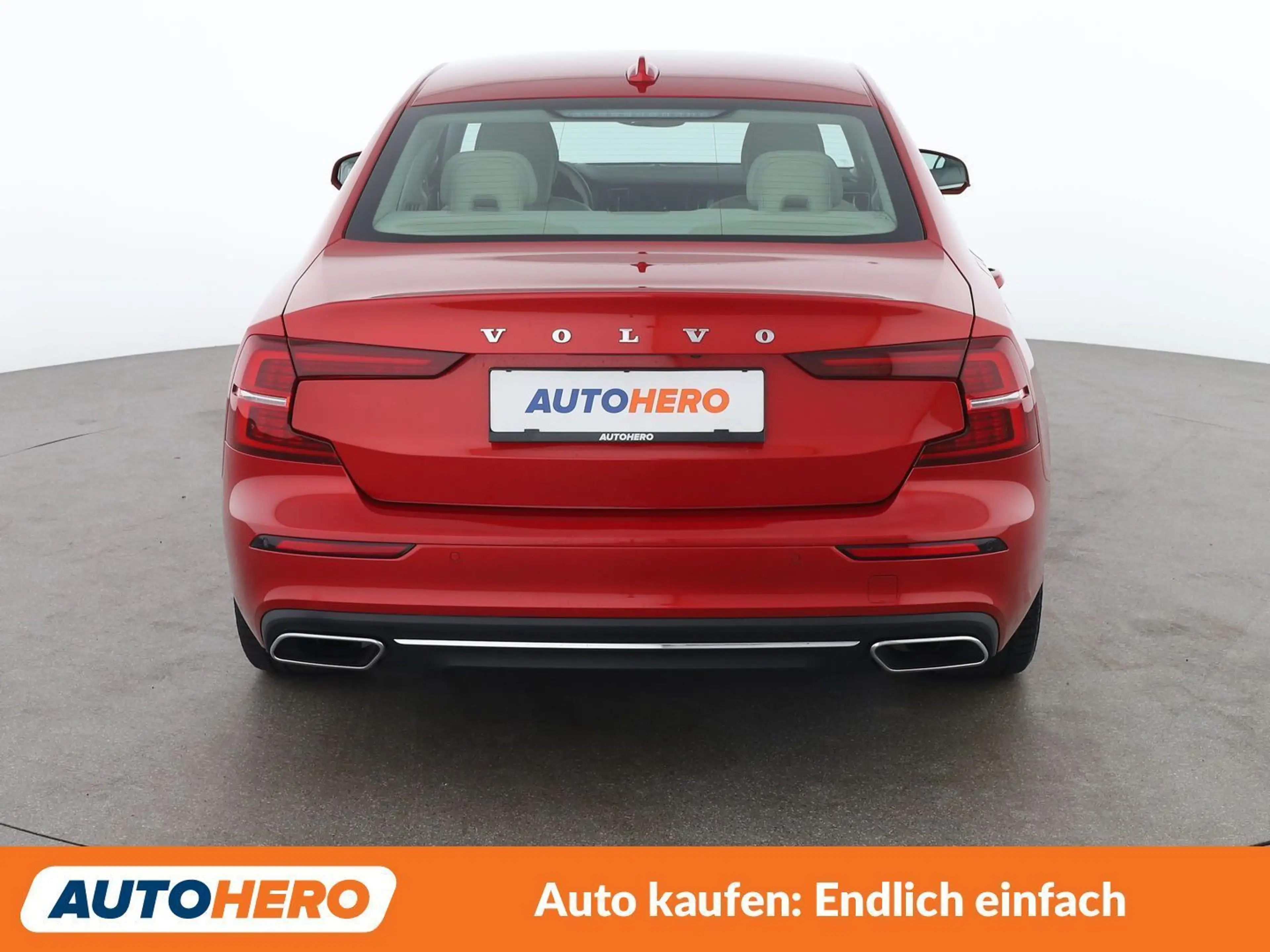 Volvo S60 2.0 T8 Plug-in Hybrid Inscription AWD — photo 5