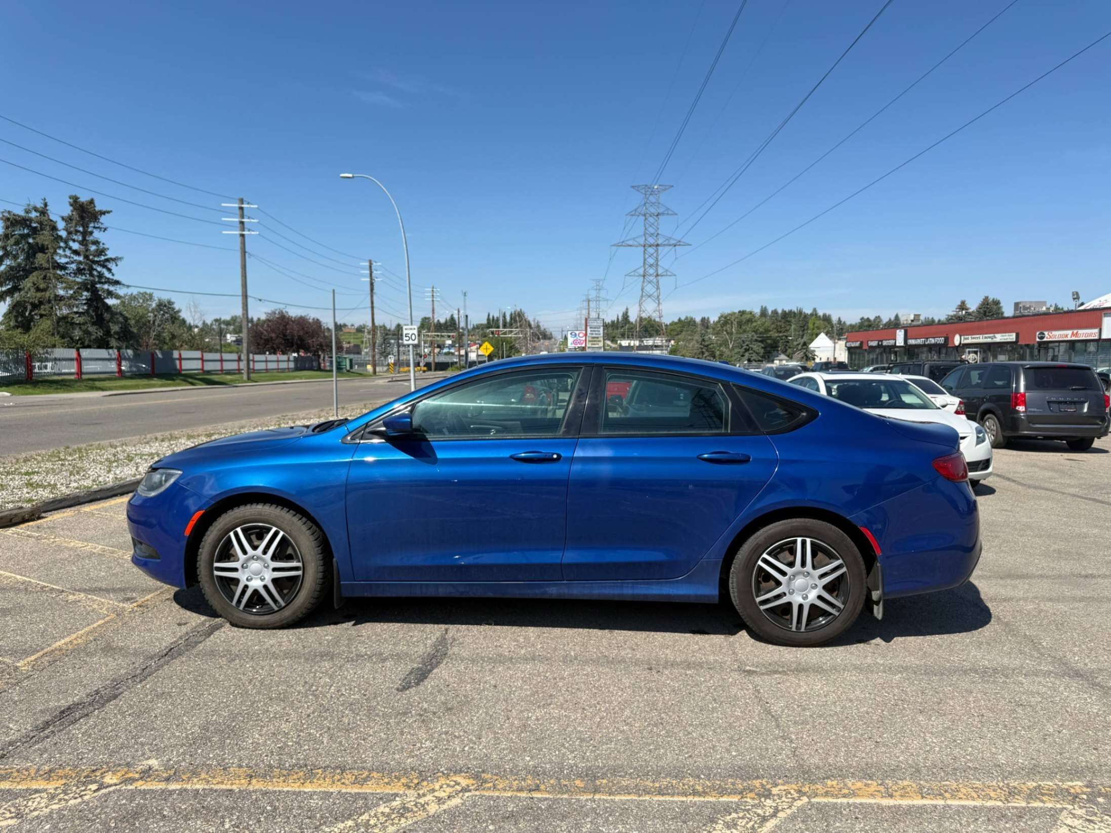 2016 Chrysler 200 4dr Sdn S FWD — снимка 1