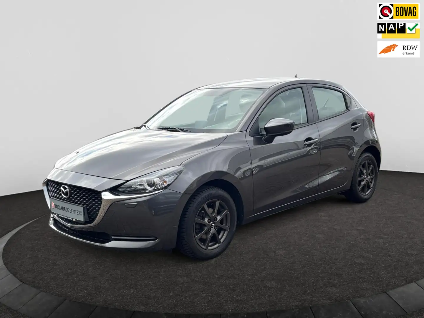 Mazda 2 1.5 Skyactiv-G Comfort | Cruise | Camera | Airco | Šedá - 1