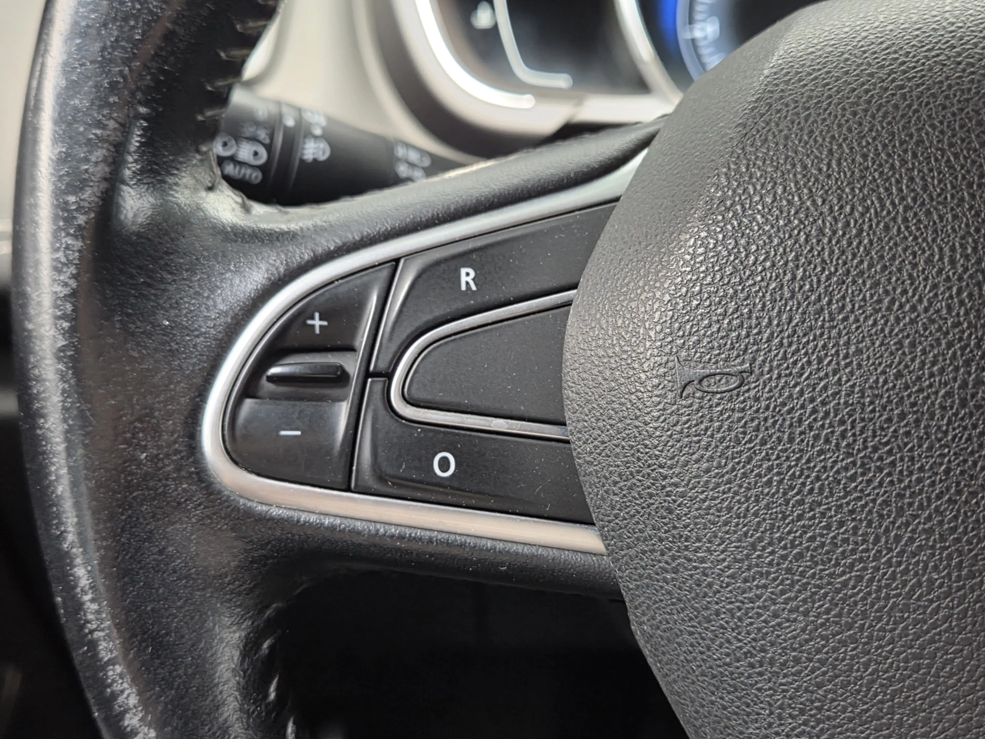 Renault Grand Scenic 1.2 TCe Intens Trekhaak, Camera, Cruise, 20"LM vel — photo 29