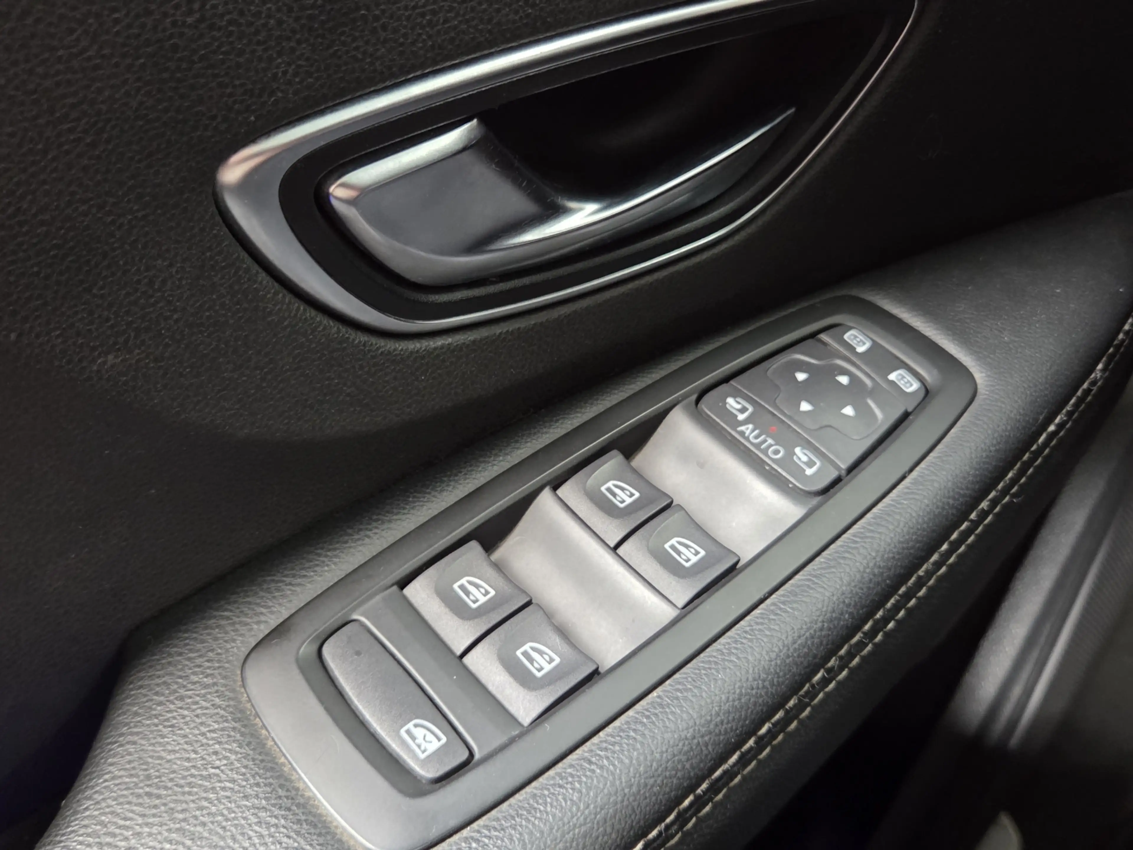 Renault Grand Scenic 1.2 TCe Intens Trekhaak, Camera, Cruise, 20"LM vel — photo 26