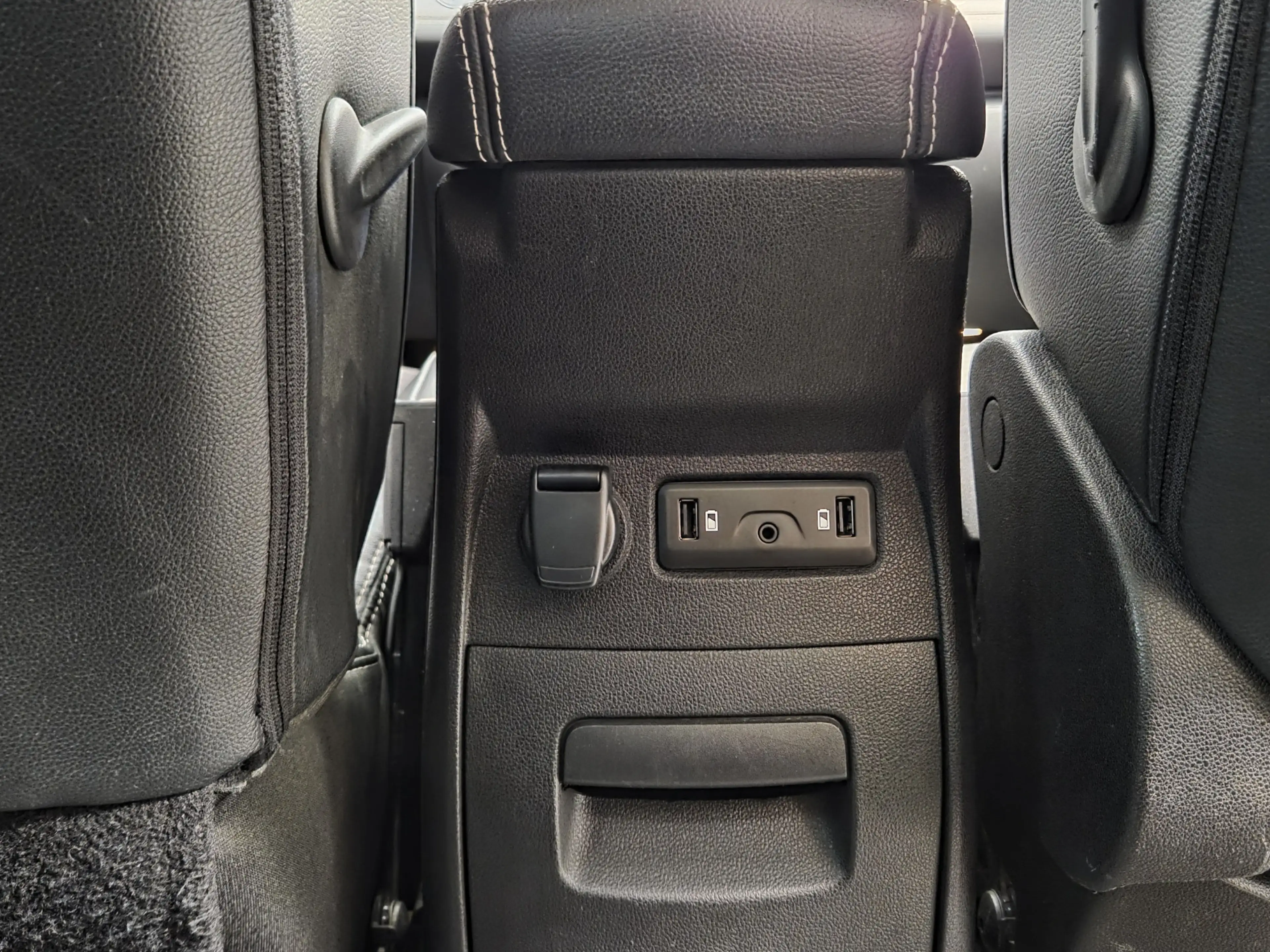 Renault Grand Scenic 1.2 TCe Intens Trekhaak, Camera, Cruise, 20"LM vel — photo 24