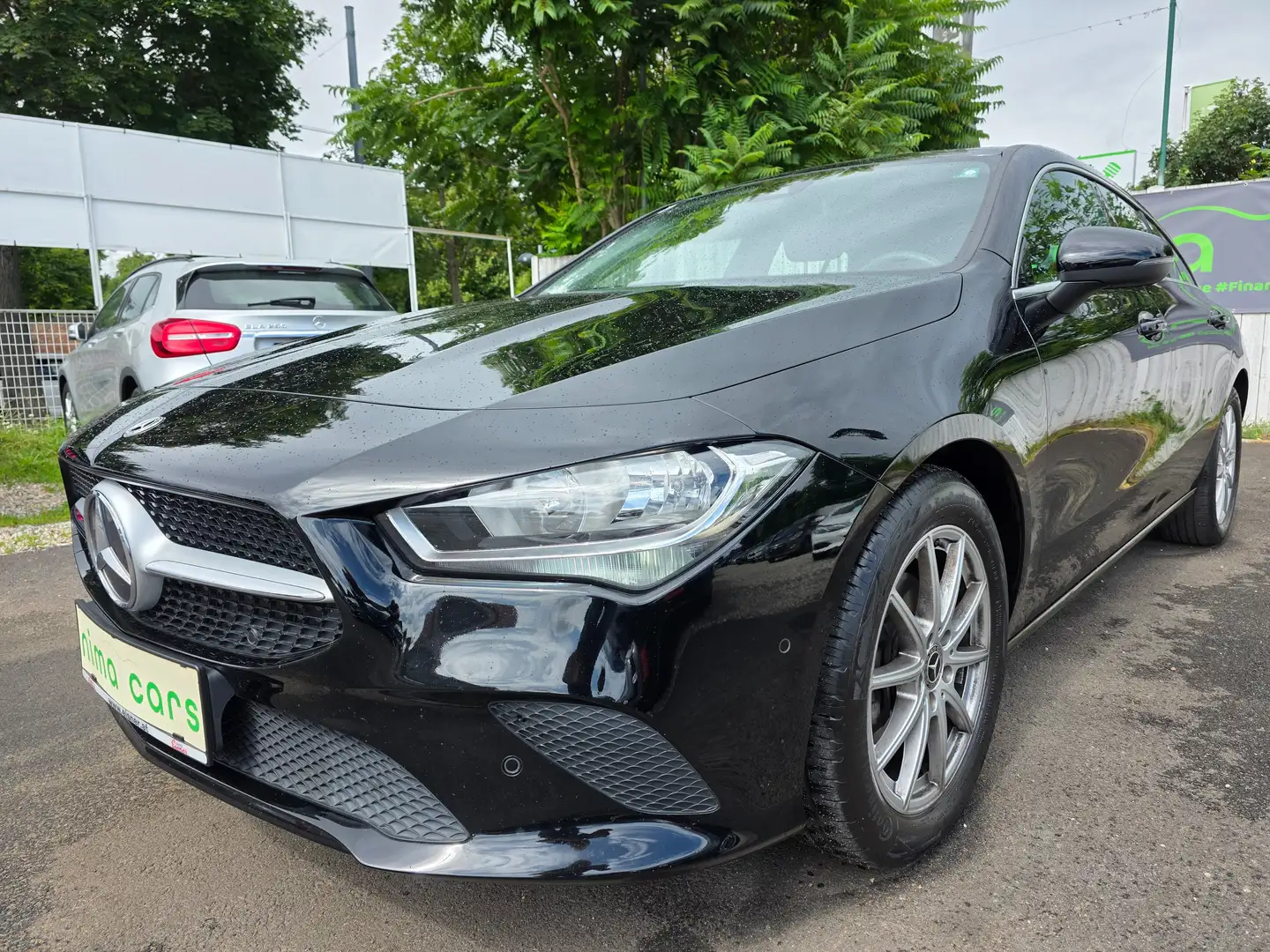 Mercedes-Benz CLA 180 Black - 1