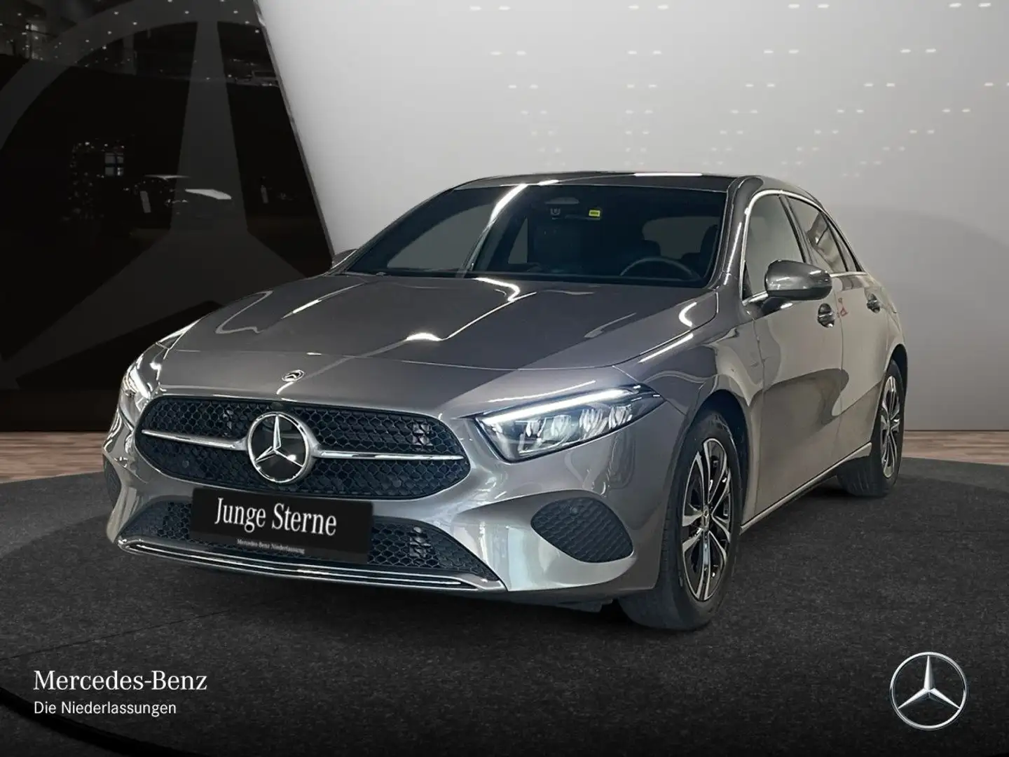 Mercedes-Benz A 180 d PROGRESSIVE+LED+KAMERA+8G Grau - 2