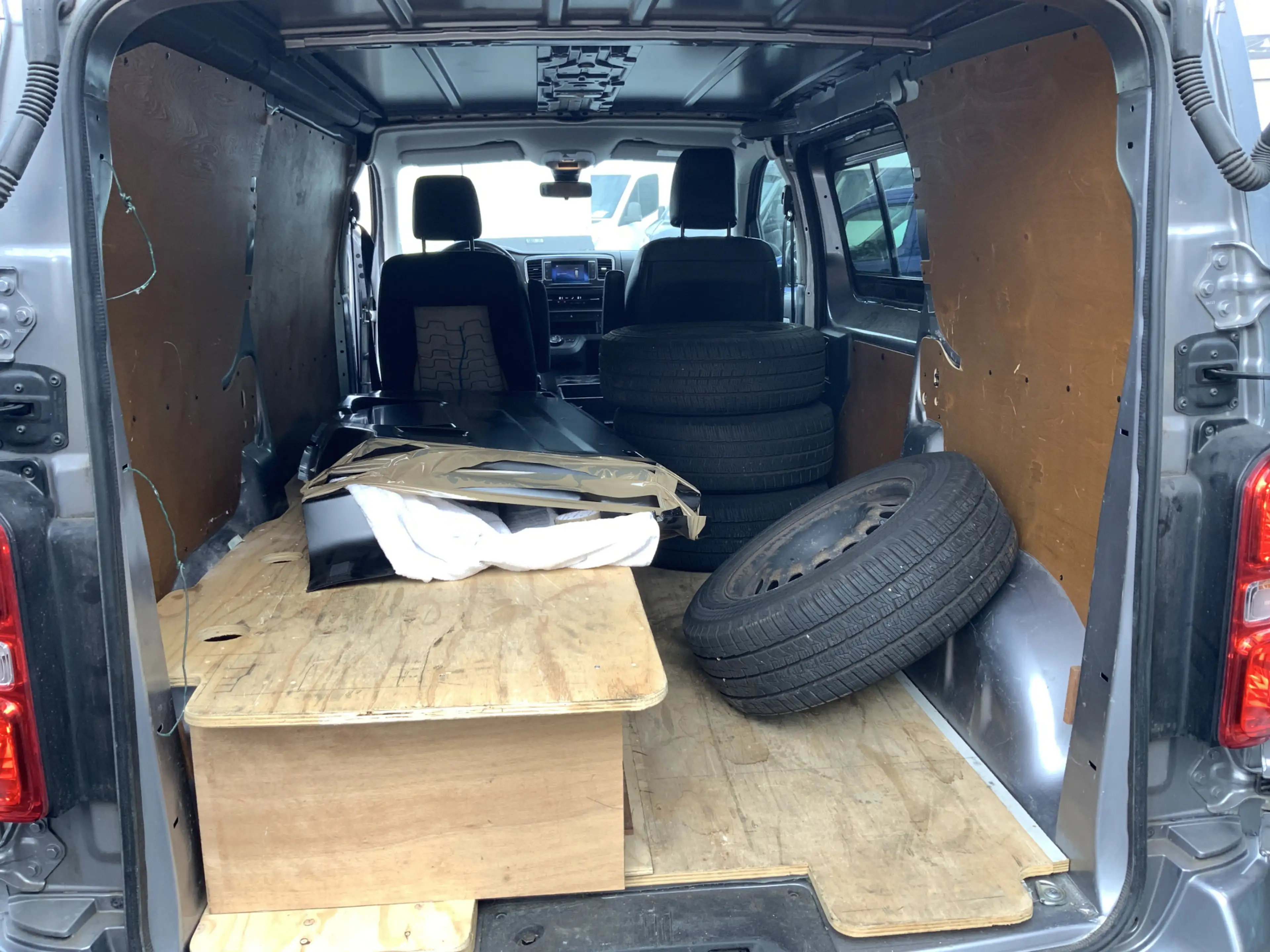 Toyota Proace Worker 2.0 D-4D Black Line Long Airco Cruise 3 Zit — photo 17