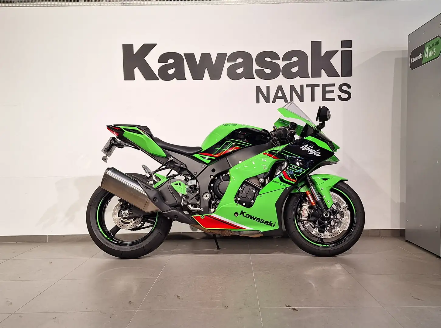 Kawasaki Grün - 2