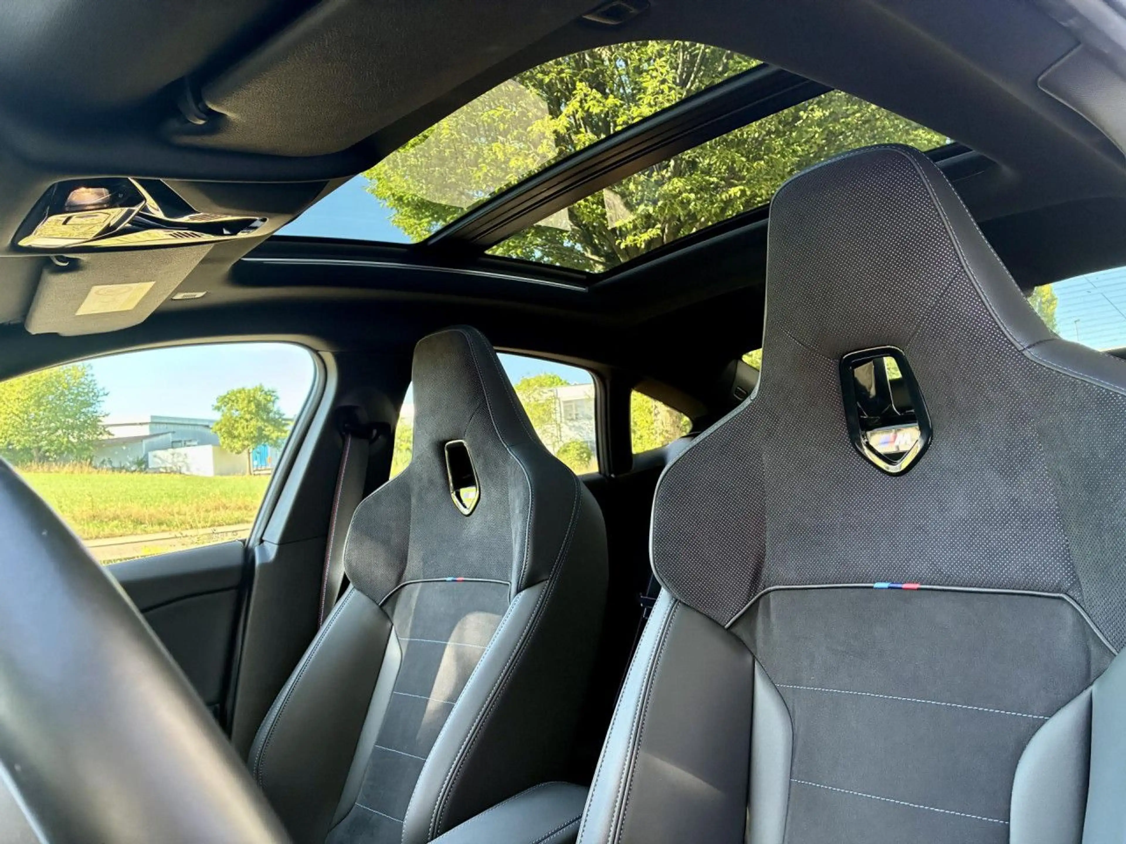 BMW 235 M xDrive Gran CoupÃ Sportpaket Bluetooth HUD — photo 14