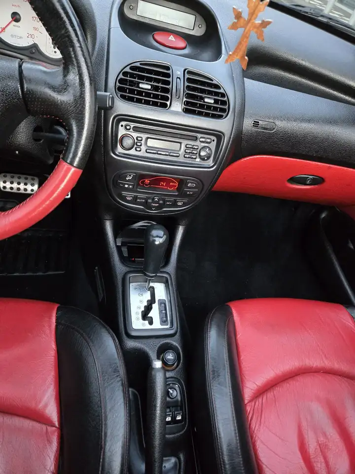 Peugeot 206 CC 1.6i 16V A, foto 2