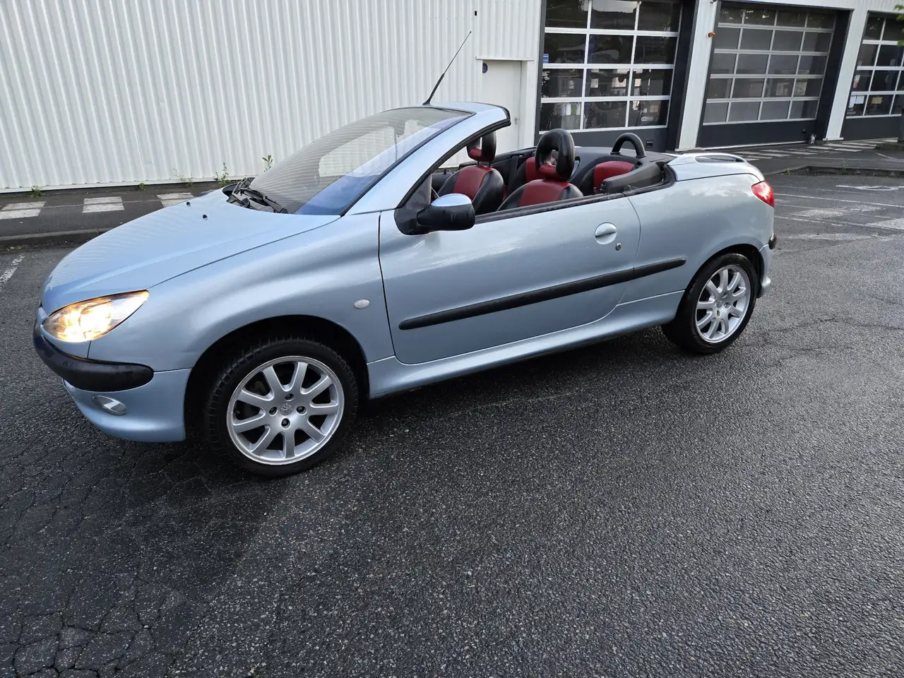 Peugeot 206 CC 1.6i 16V A