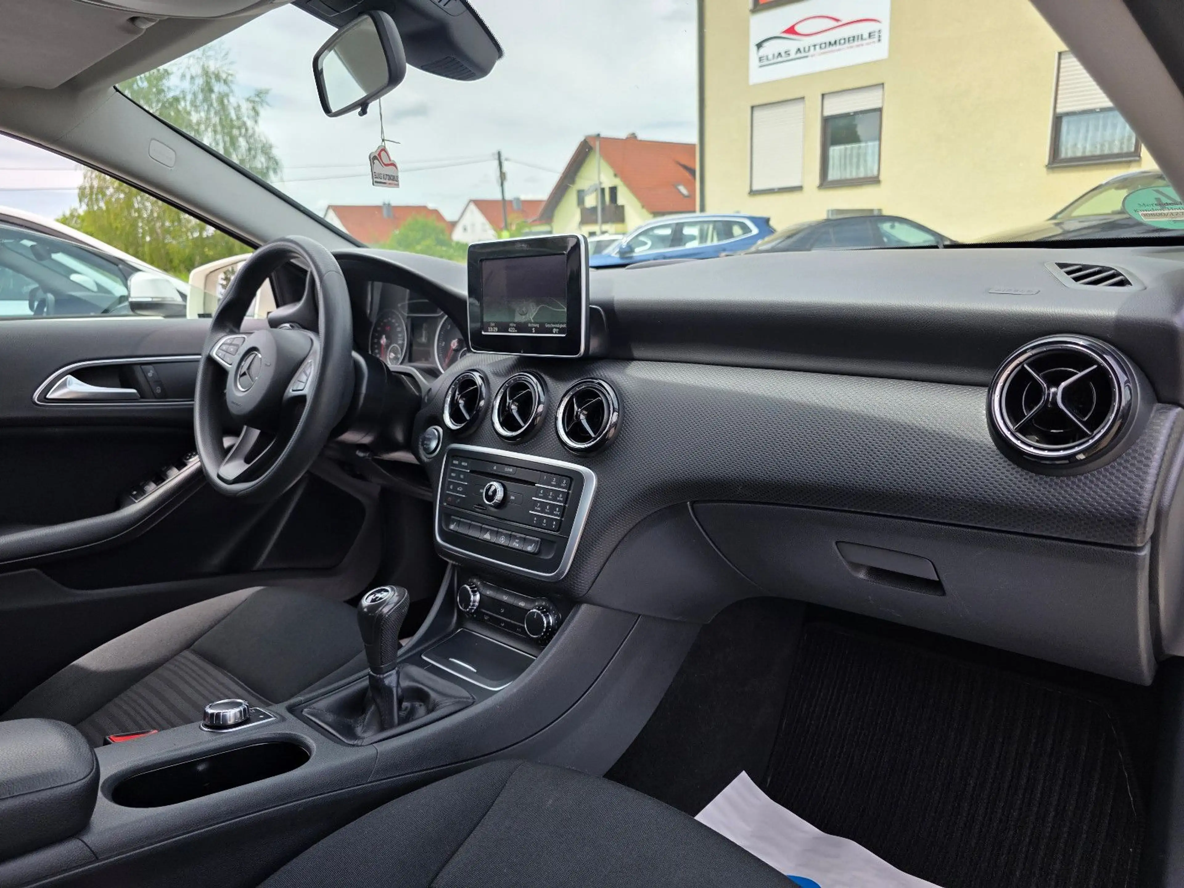 Mercedes-Benz A 200 A A 200 CDI / d — photo 11