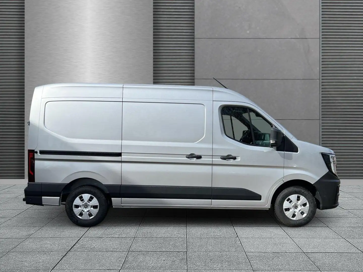 Renault Master L2H2 AT9 AHK SHZ  Extra dCi 170 3,5t 125 kW (17... Grau - 2
