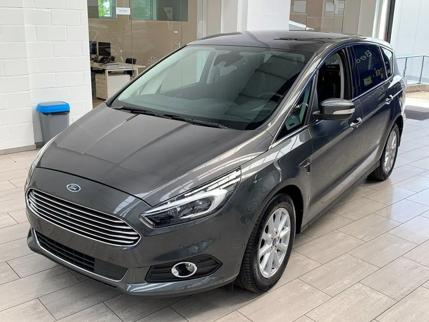 Ford S-Max Titanium 2.0 ecoblue 180 pk camera // winterpack - 1